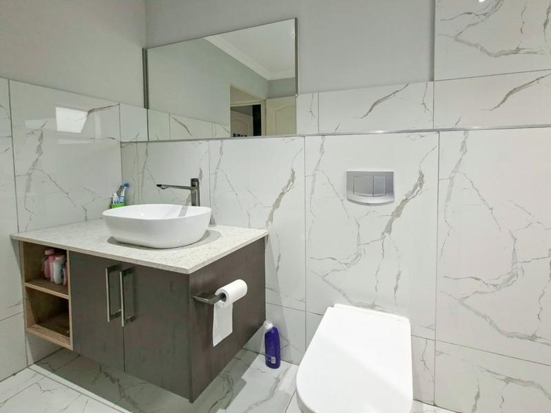 3 Bedroom Property for Sale in Hartenbos Heuwels Western Cape